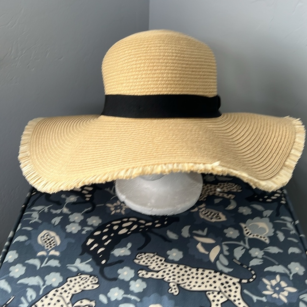 Filippo Catarzi Straw Frayed Edge Sun Hat